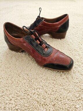 Vintage Roberto Capucci  Women's Leather Shoes sz 7